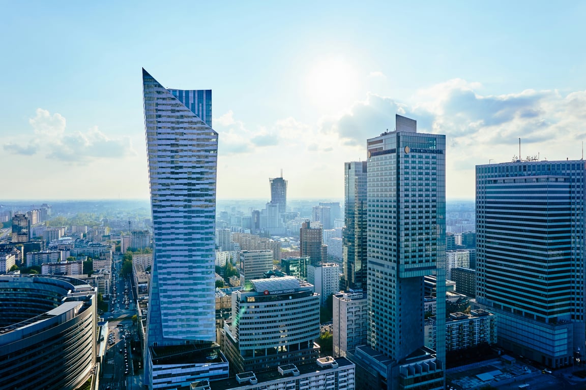 奕資環球企業服務 - 波蘭公司股東及董事變更