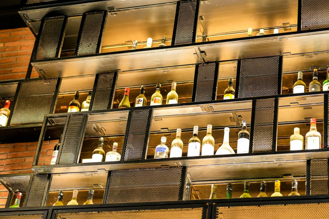Alcohol & Liquor License in China 2022: Complete Guide