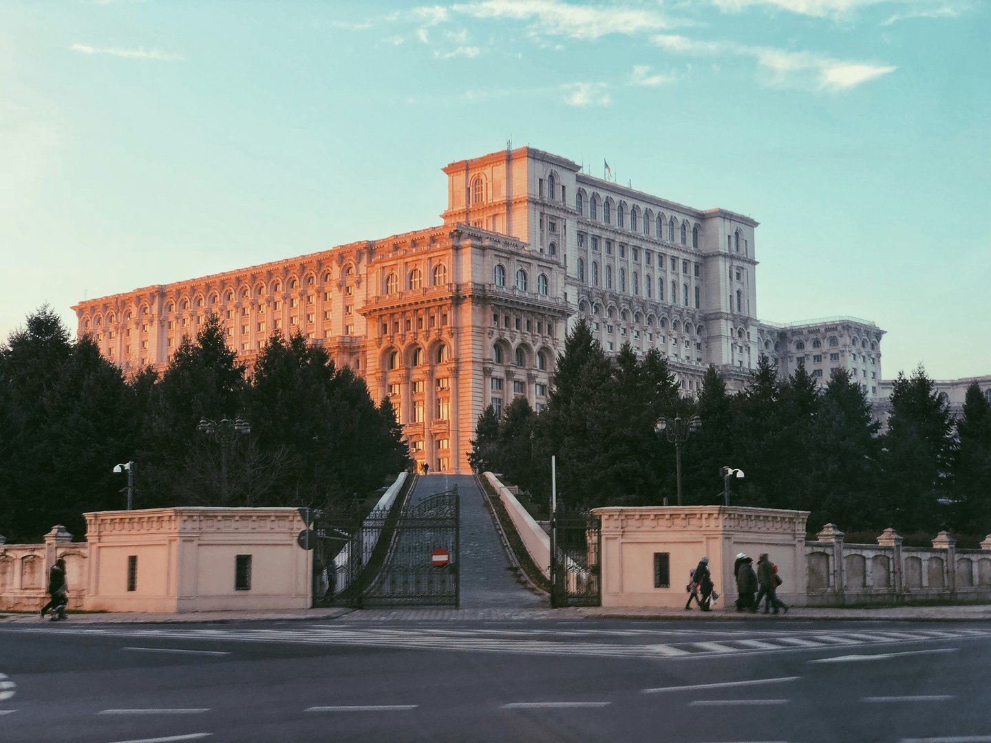 Company Formation in Romania (Natural Person Shareholder)