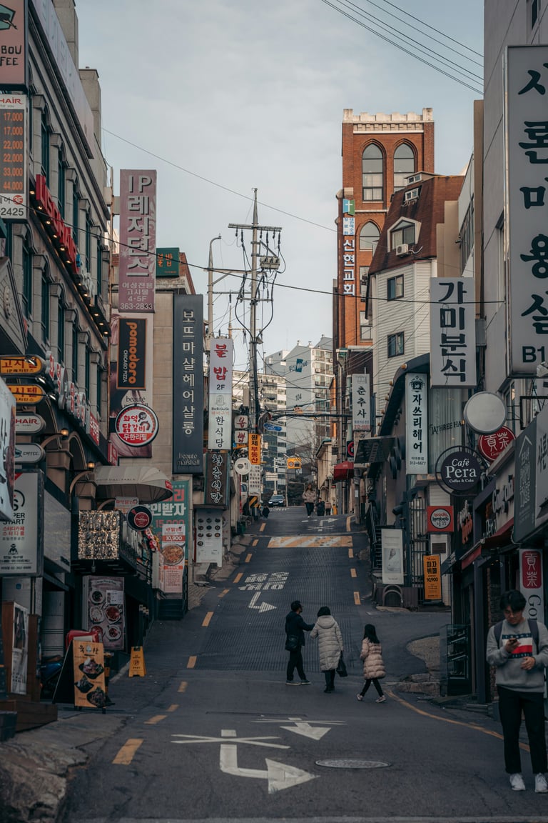 Choosing between a subsidiary, a branch and a liaison office