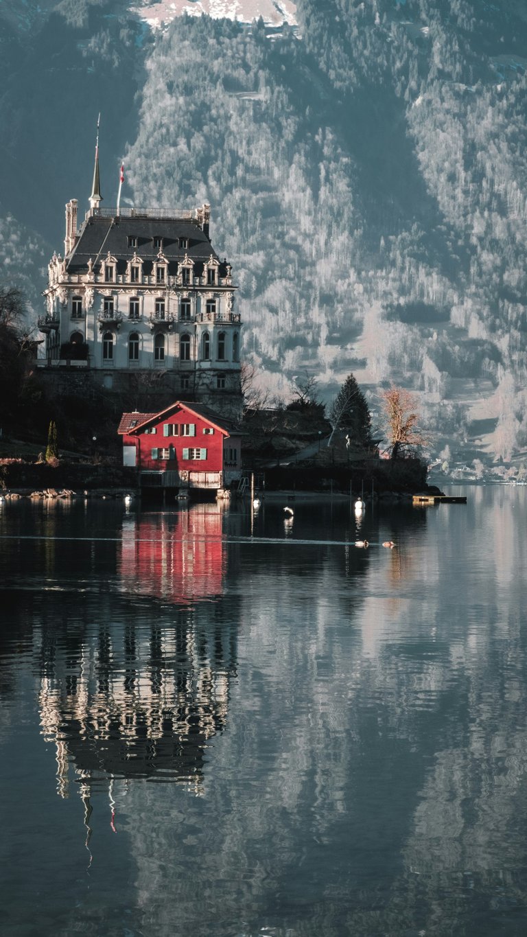 Two local requirements of company registration in Switzerland
